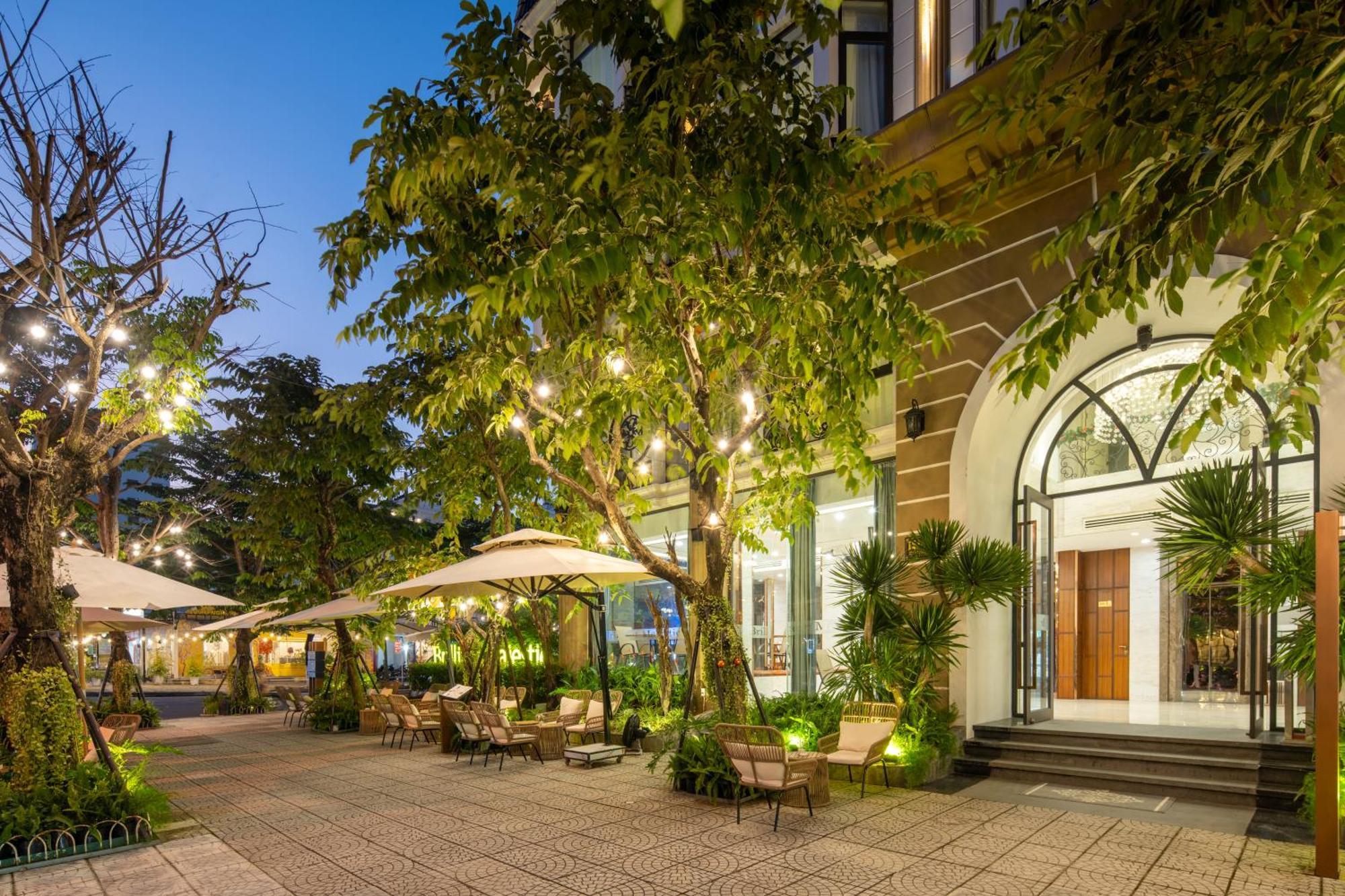 Brilliant Majestic Hotel Дананг Экстерьер фото